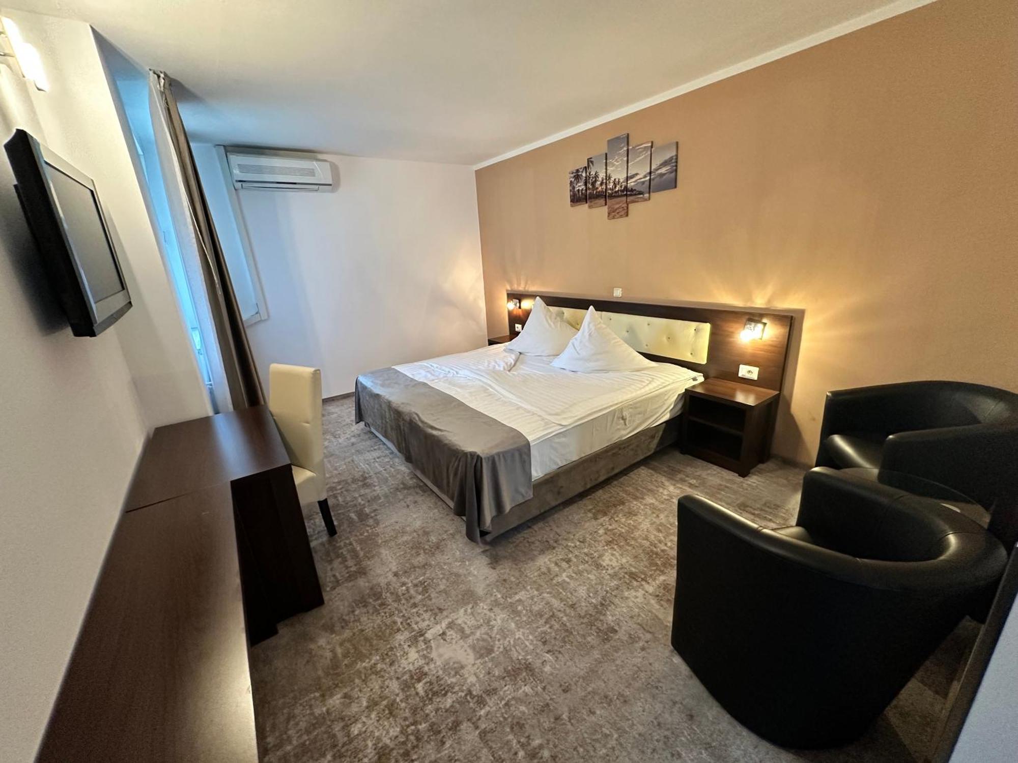 Hotel Neon Тімішоара Екстер'єр фото